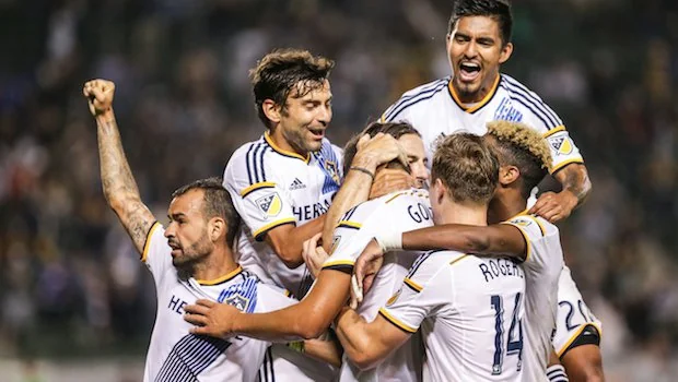 下了光辉的 下了光辉的